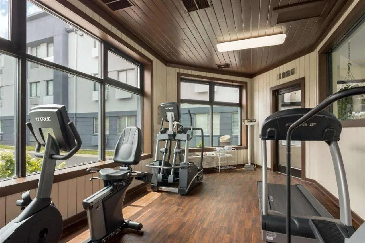 ** Hotel Luxe Studios Nashville United States